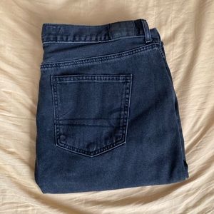 American Eagle Mom Jean